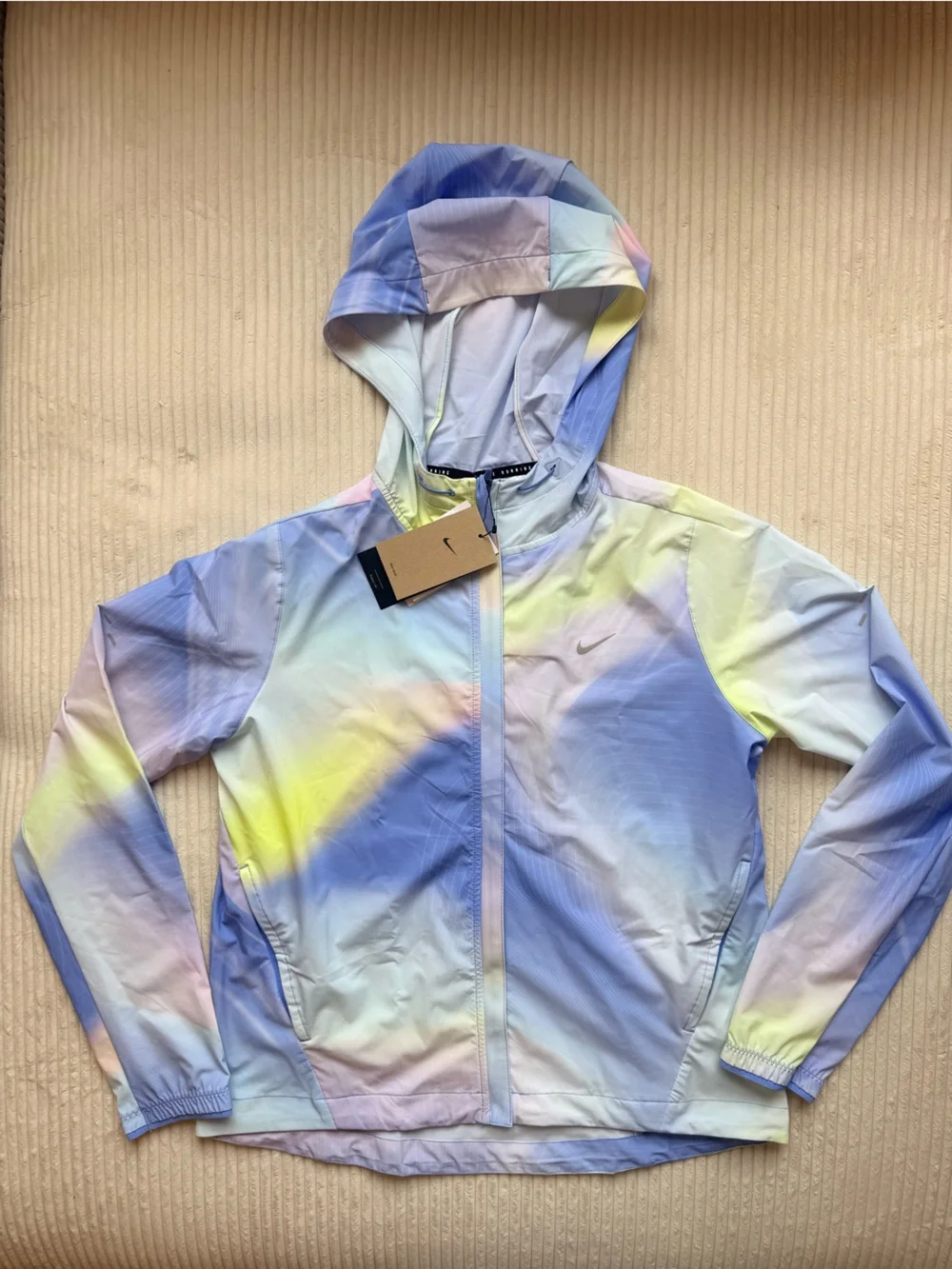 Nike Women’s Swift Repel Packable Running Jacket